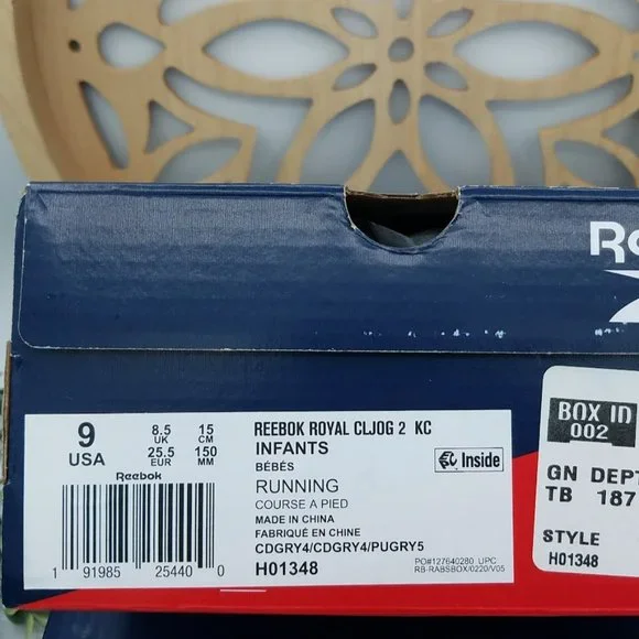 Rhinoceros Rhino Easy Slip-on Reebok Rhino Royal Classic Jogger 2, Boys 9 New - Picture 5 of 5